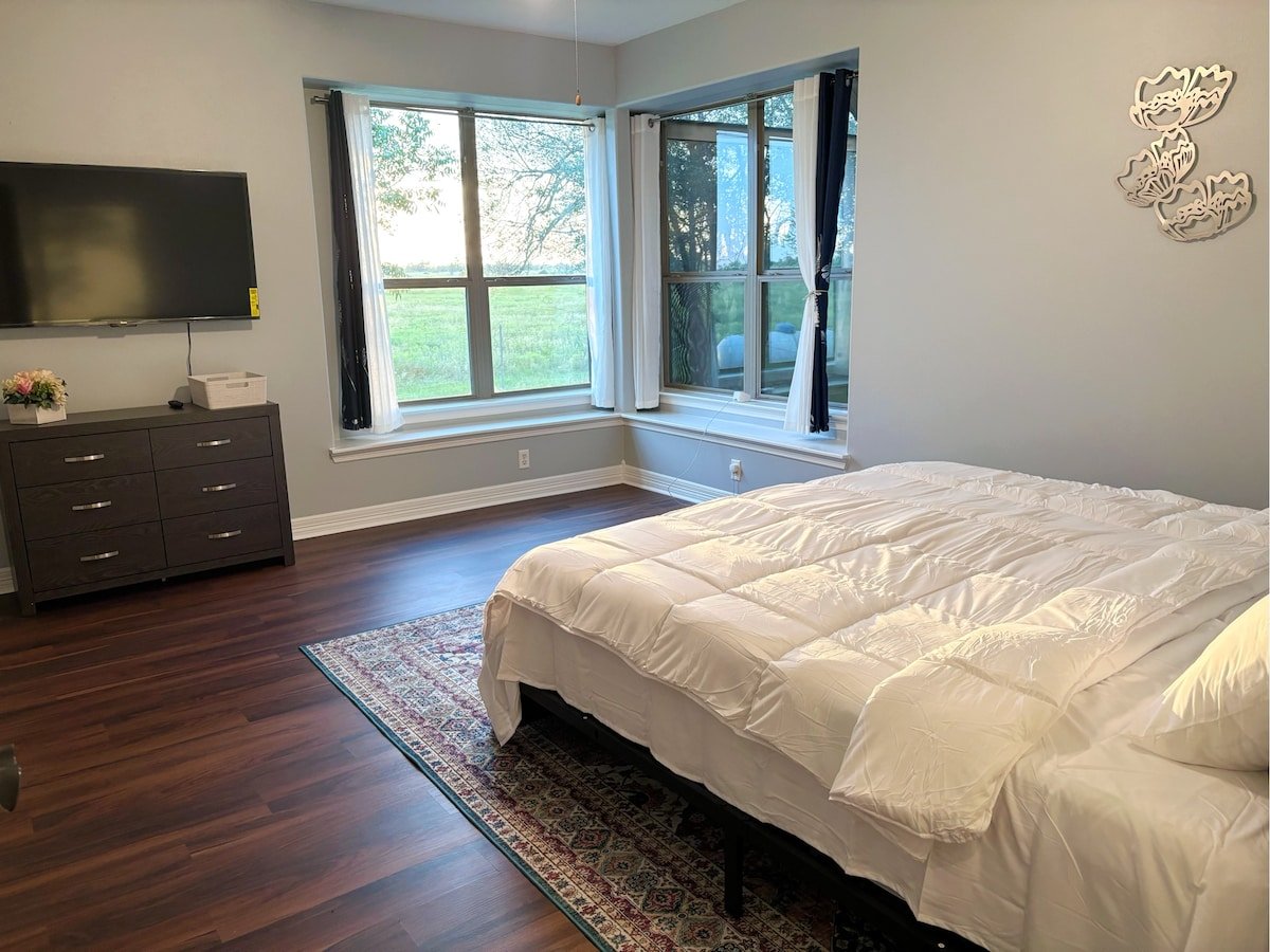 Guest Room 1 with sunset views and smart TV
